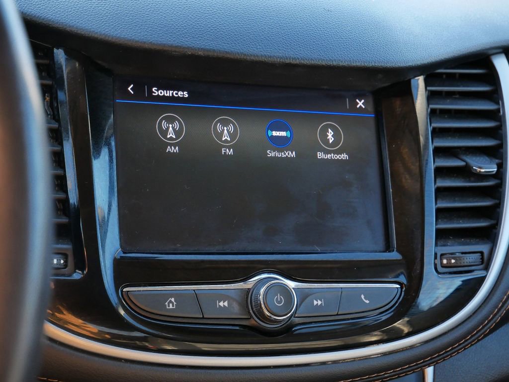 Thumbnail: 2022 Chevrolet Trax - 26