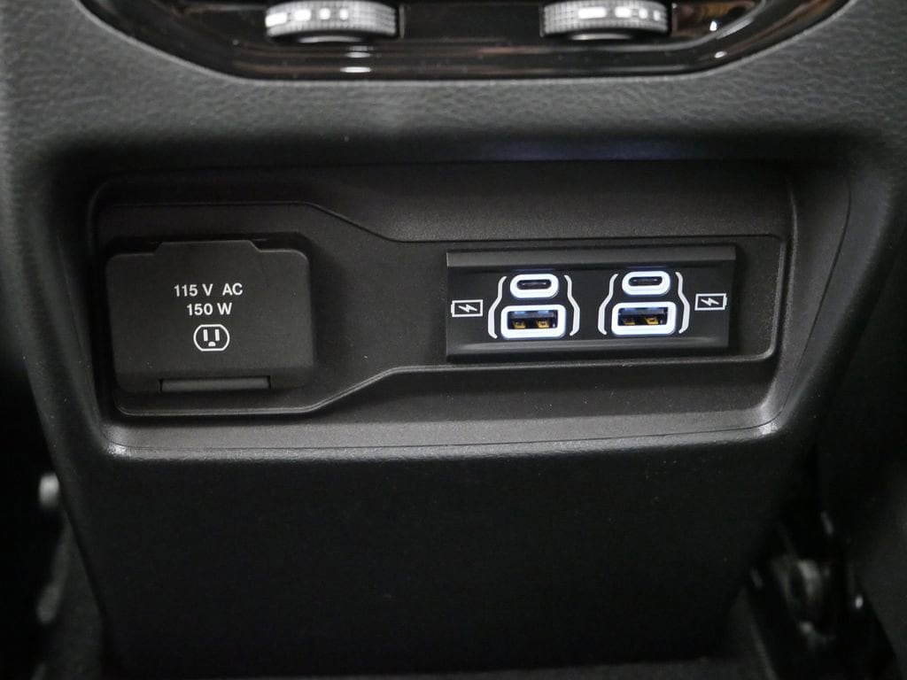 Thumbnail: 2025 Jeep Grand Cherokee - 35