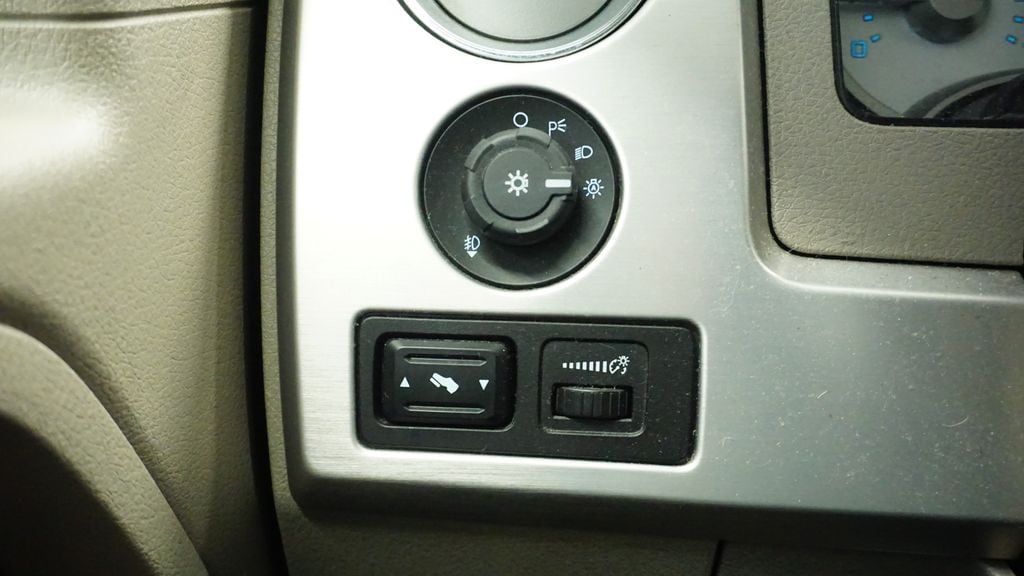 Thumbnail: 2010 Ford F-150 - 23