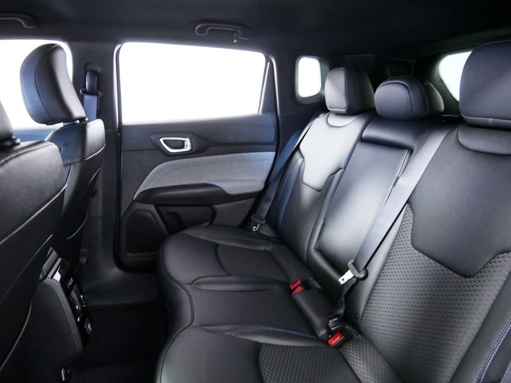 Thumbnail: 2024 Jeep Compass - 31