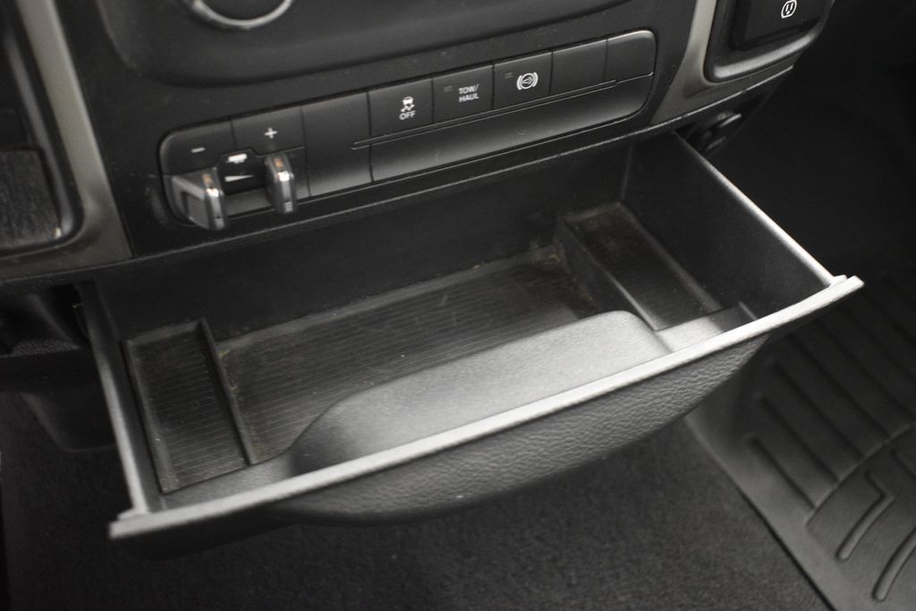 Thumbnail: 2014 RAM 2500 - 35