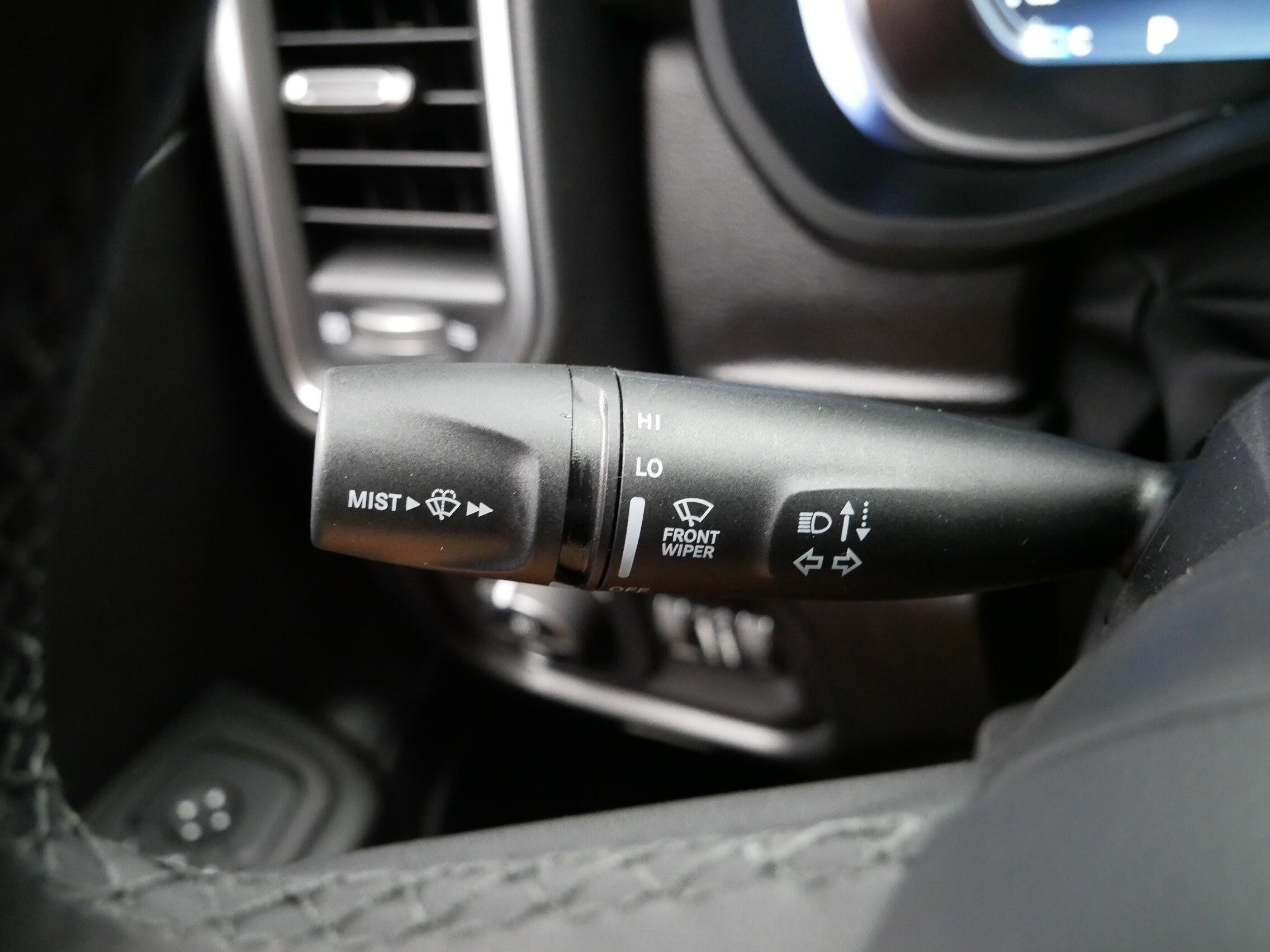 Thumbnail: 2026 RAM 1500 - 37