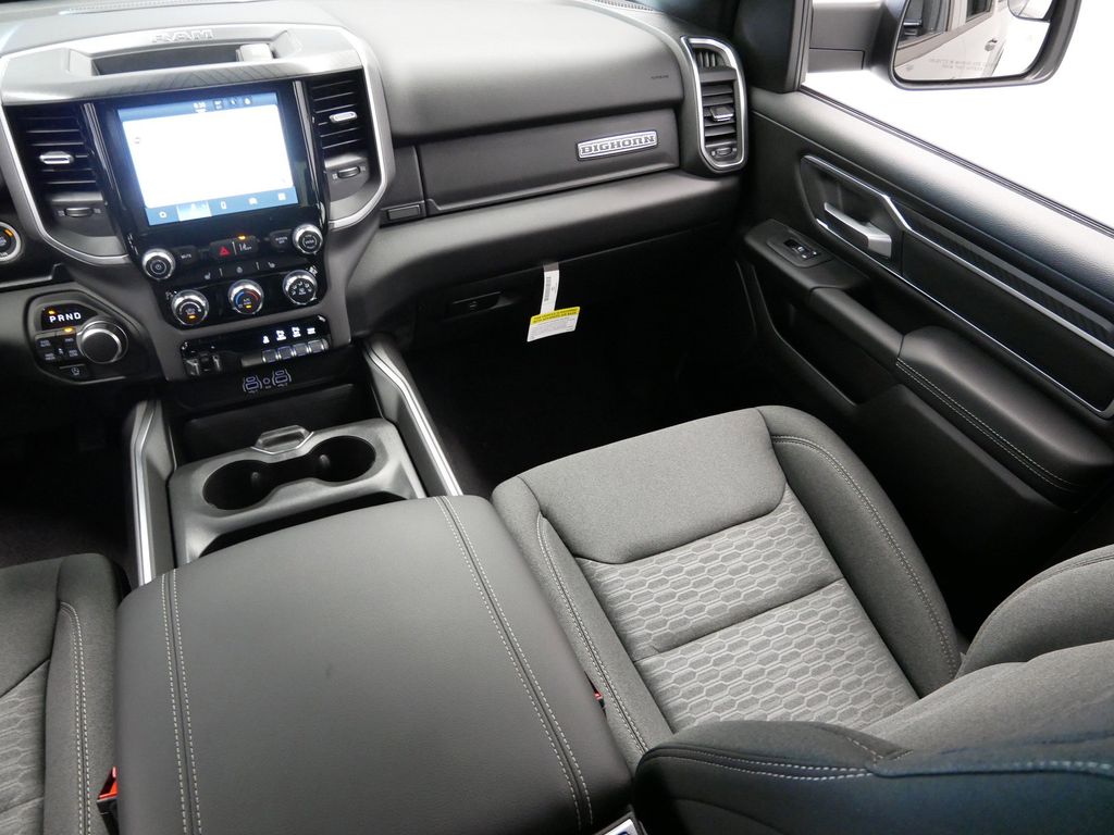 Thumbnail: 2026 RAM 1500 - 13