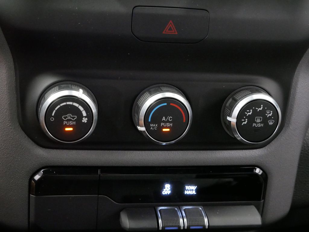 Thumbnail: 2022 RAM 1500 - 33