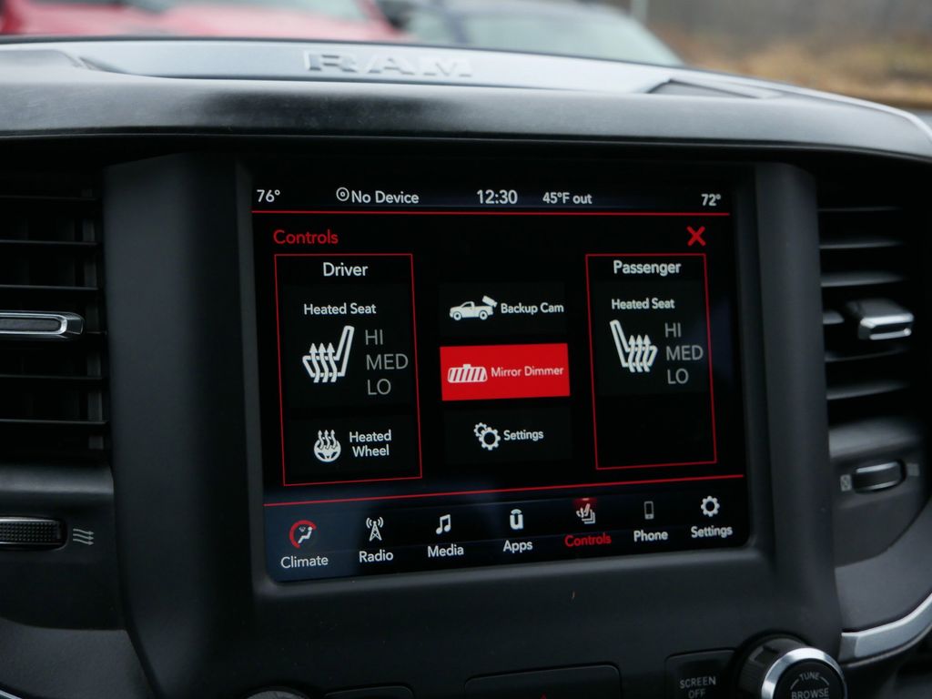 Thumbnail: 2019 RAM 1500 - 32