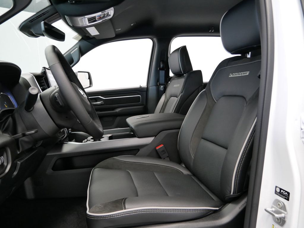 Thumbnail: 2026 RAM 1500 - 3