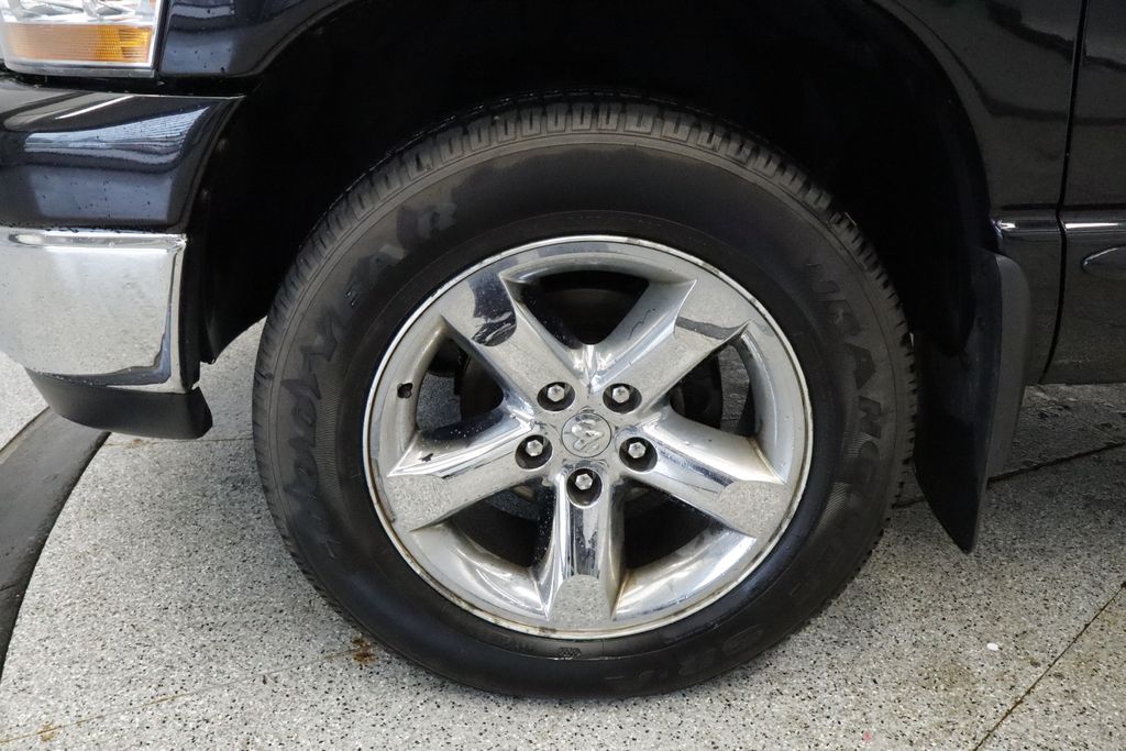 Thumbnail: 2006 Dodge Ram 1500 - 16