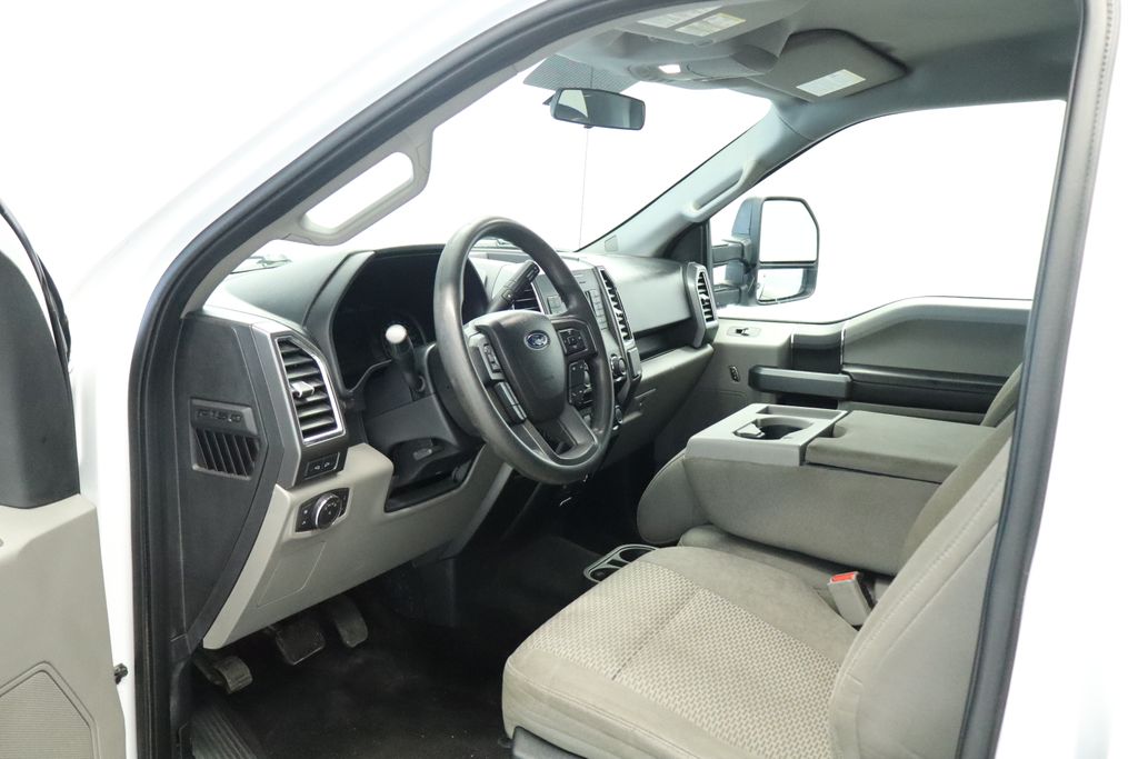 Thumbnail: 2016 Ford F-150 - 30