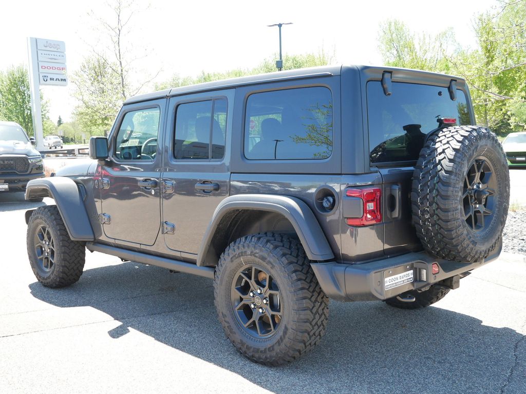 Thumbnail: 2025 Jeep Wrangler - 14