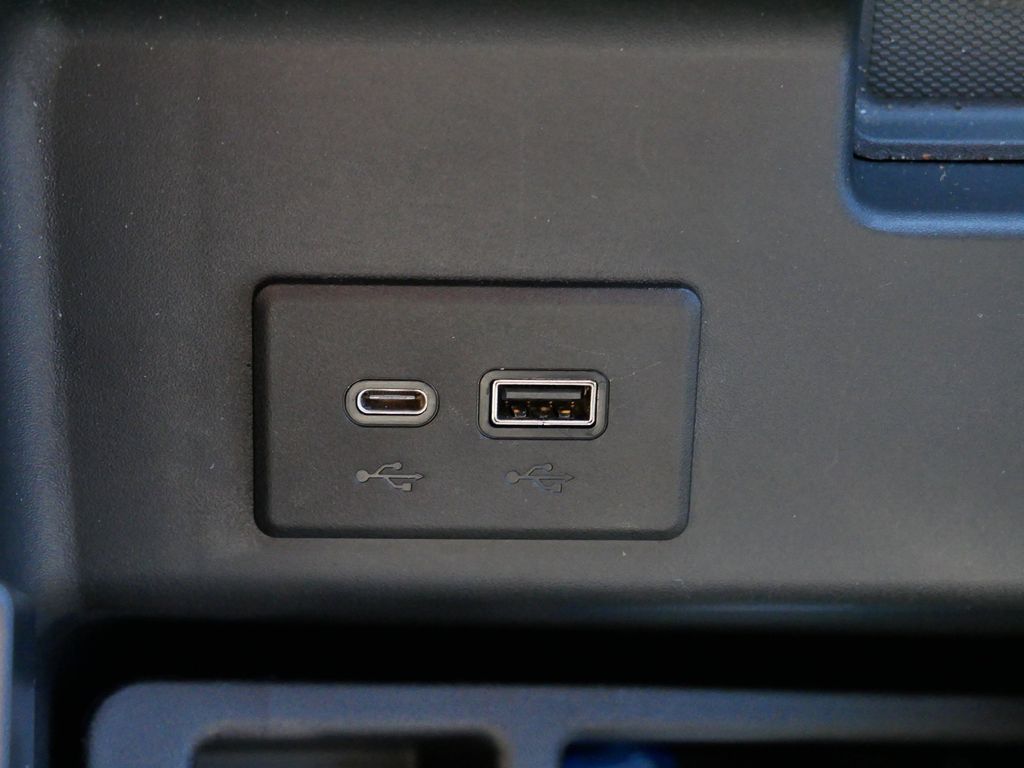 Thumbnail: 2022 Chevrolet Silverado 1500 - 50