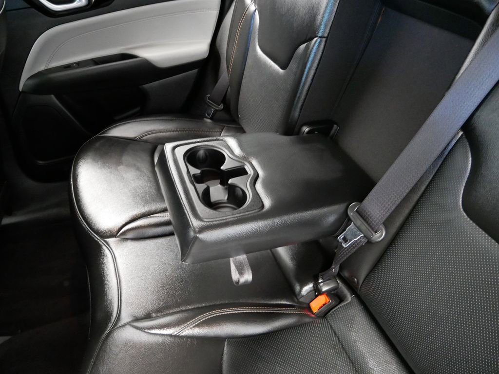 Thumbnail: 2022 Jeep Compass - 11