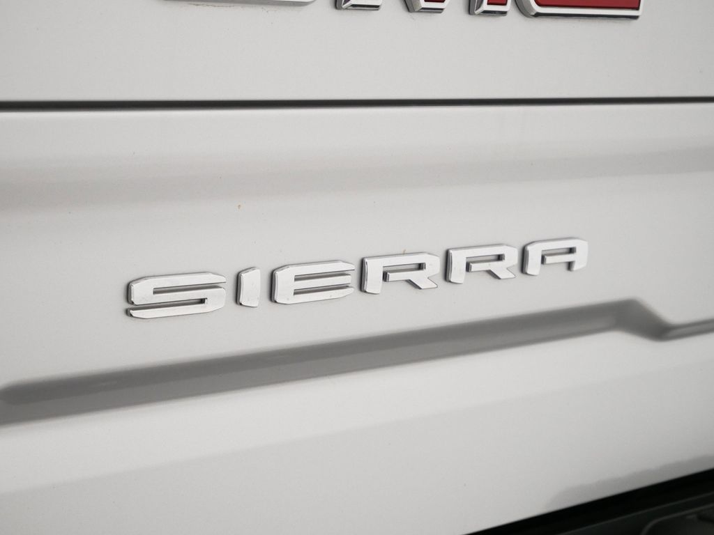 Thumbnail: 2022 GMC Sierra 1500 - 17