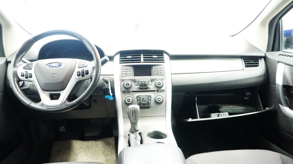 Thumbnail: 2013 Ford Edge - 17