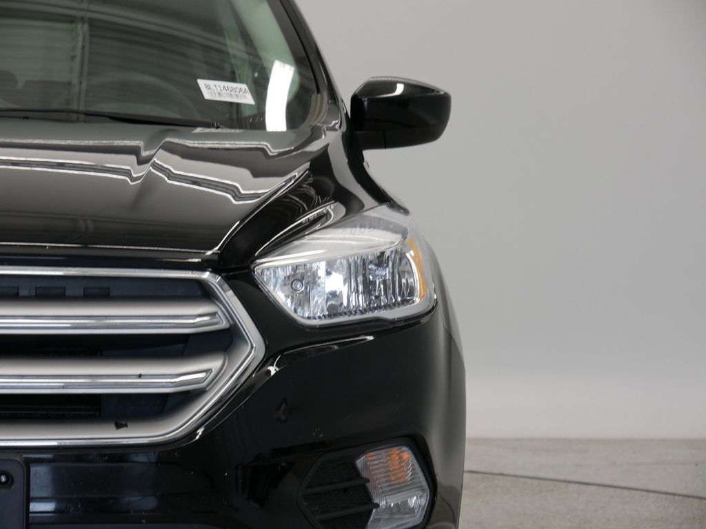 Thumbnail: 2018 Ford Escape - 13
