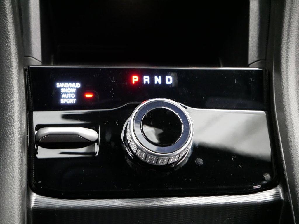 Thumbnail: 2025 Jeep Grand Cherokee - 38