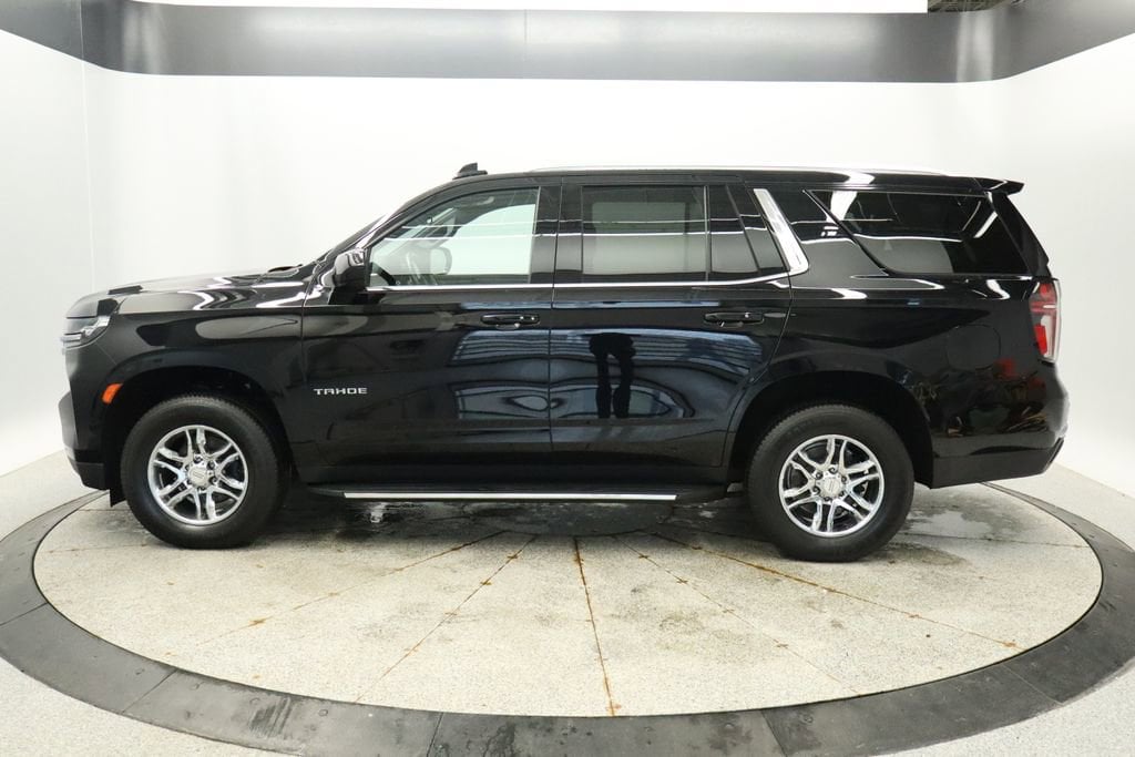 Thumbnail: 2022 Chevrolet Tahoe - 2