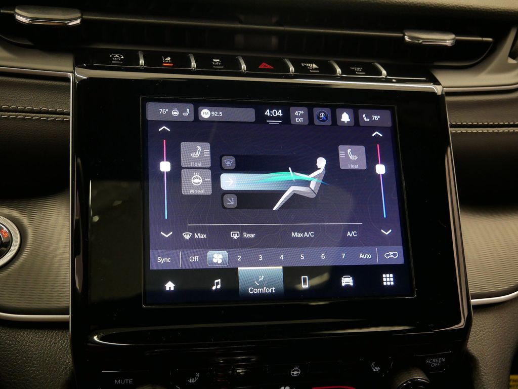 Thumbnail: 2025 Jeep Grand Cherokee - 33