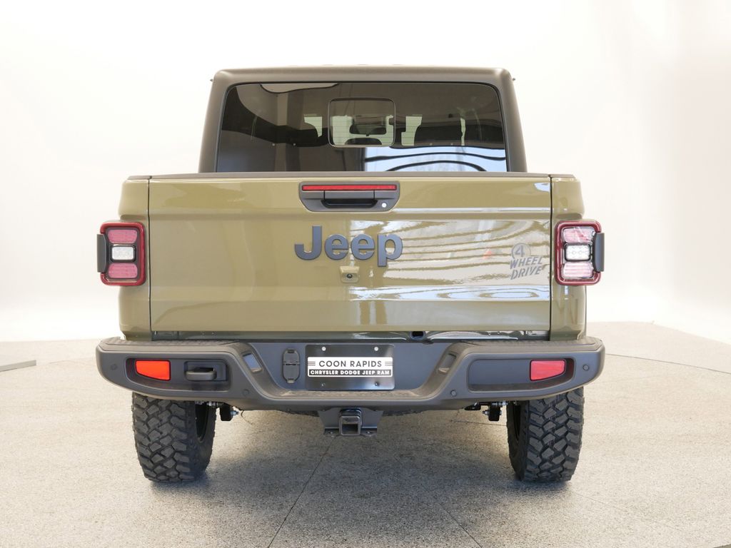 Thumbnail: 2025 Jeep Gladiator - 11