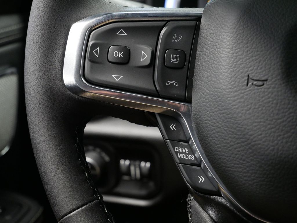 Thumbnail: 2026 RAM 1500 - 26