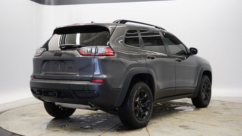 Thumbnail: 2022 Jeep Cherokee - 6