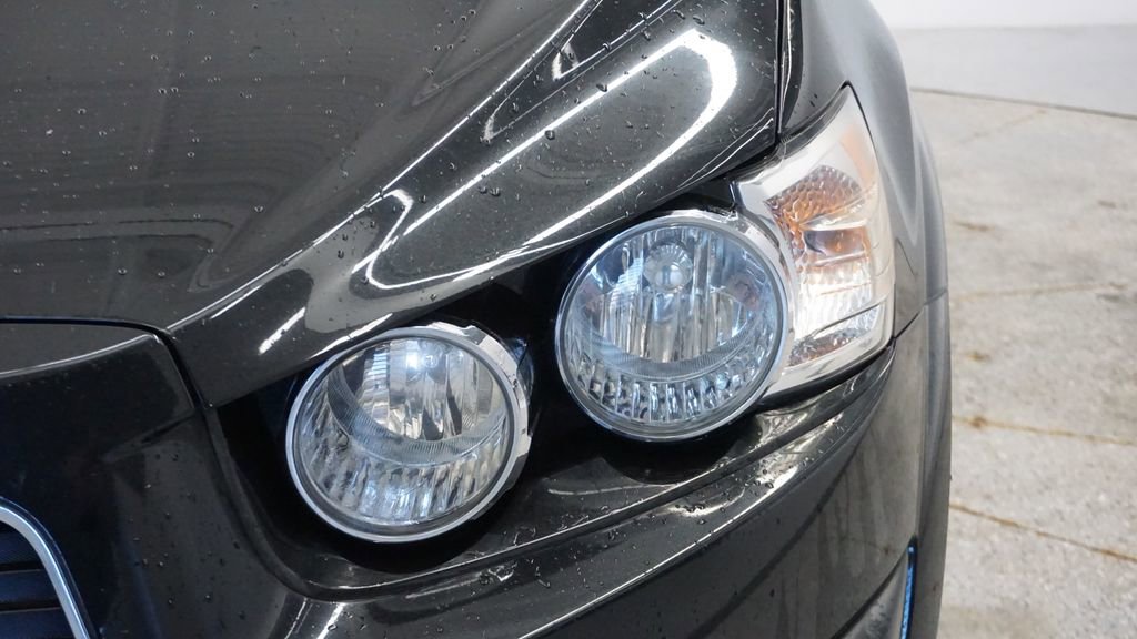 Thumbnail: 2013 Chevrolet Sonic - 12