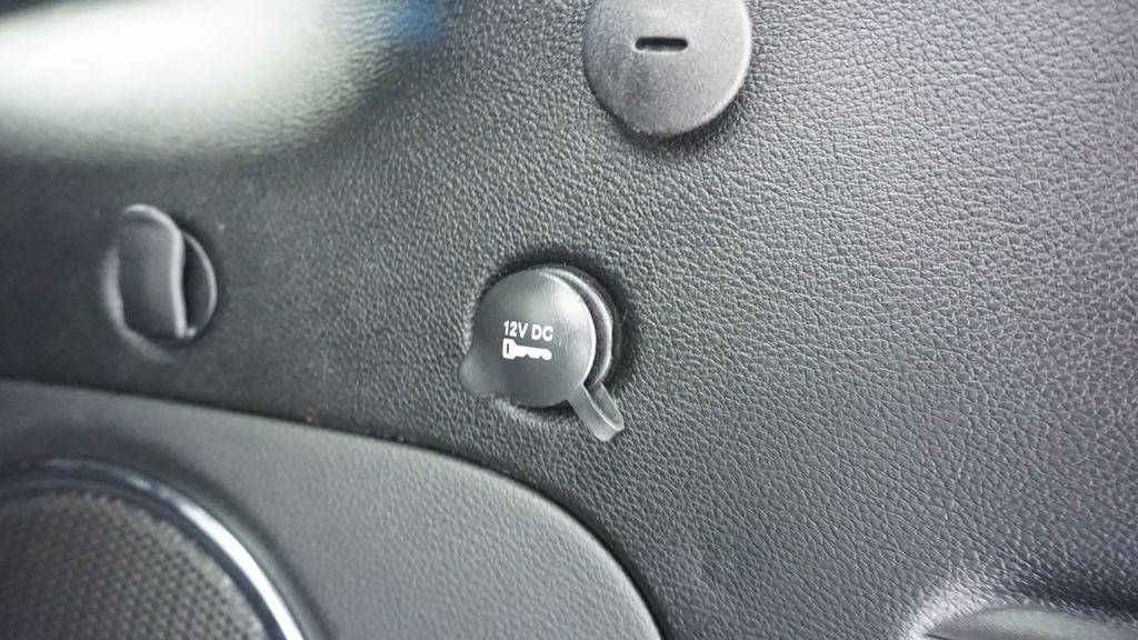 Thumbnail: 2021 Jeep Grand Cherokee - 26