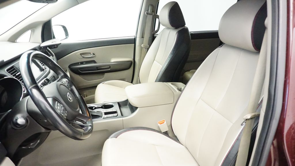 Thumbnail: 2020 Kia Sedona - 25