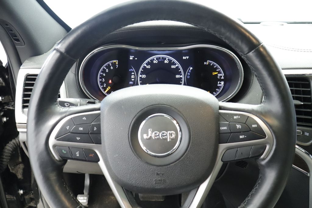 Thumbnail: 2018 Jeep Grand Cherokee - 25