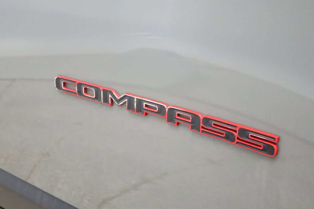 Thumbnail: 2023 Jeep Compass - 17