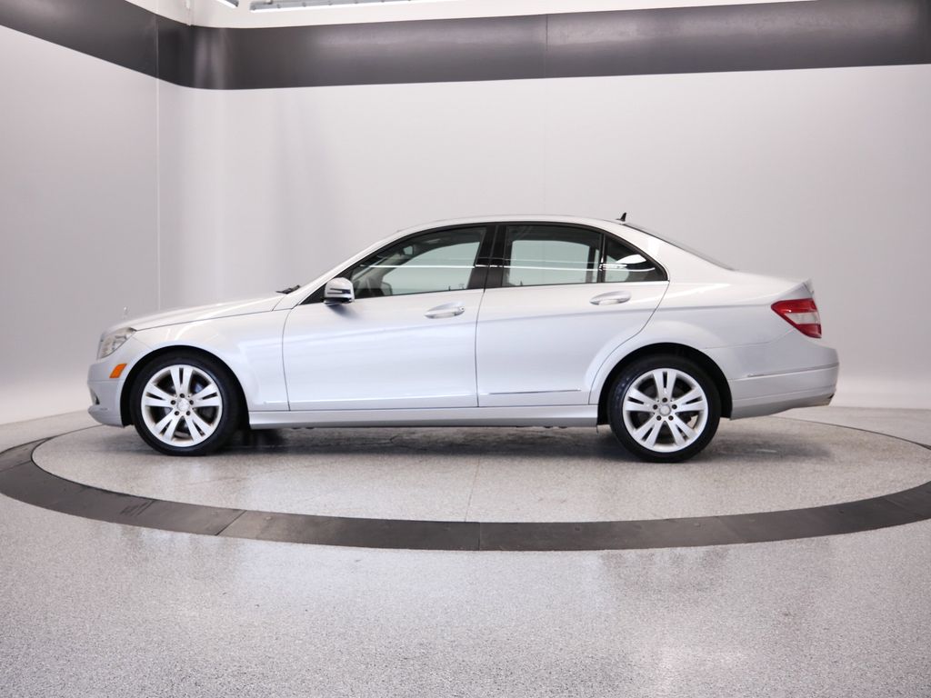 Thumbnail: 2011 Mercedes-Benz C-Class - 45