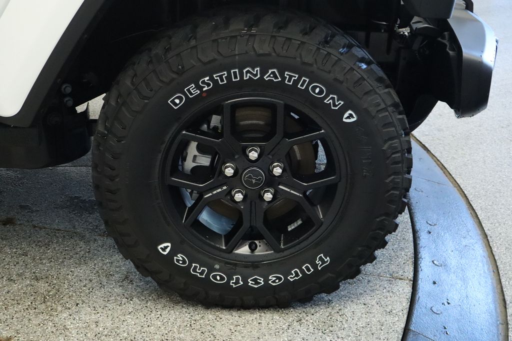 Thumbnail: 2026 Jeep Gladiator - 18