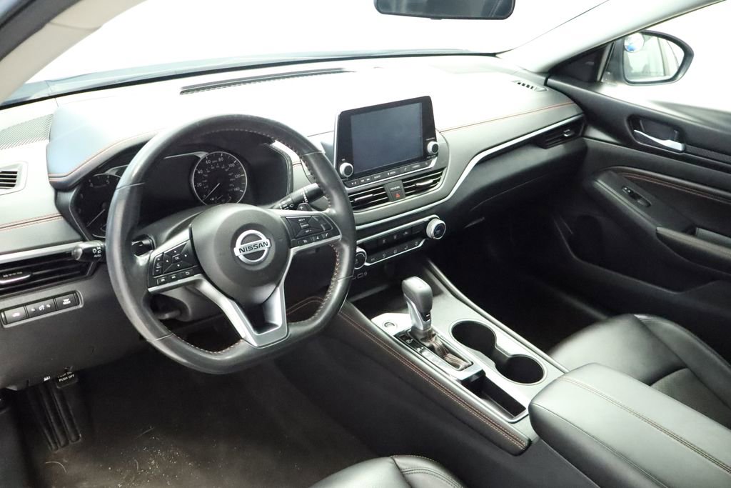 Thumbnail: 2022 Nissan Altima - 32