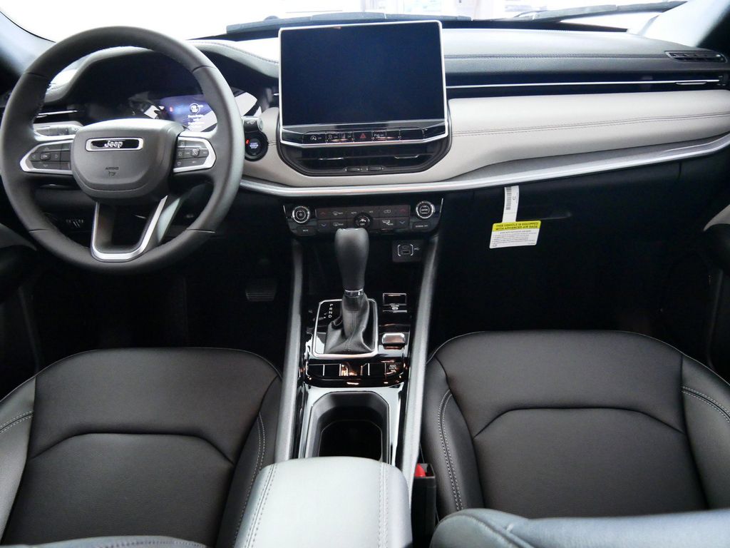 Thumbnail: 2025 Jeep Compass - 6