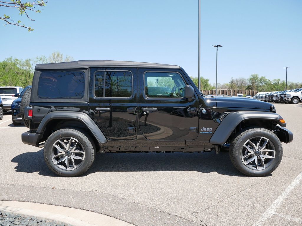 2025 Jeep Wrangler Sport 4xe 8