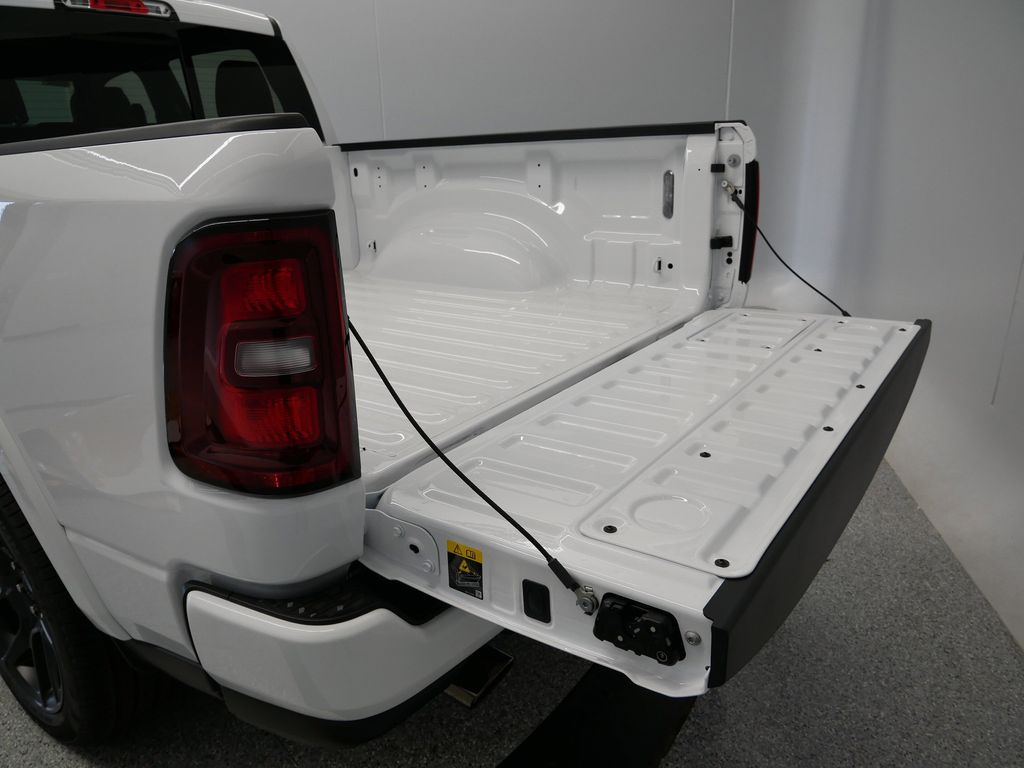 Thumbnail: 2026 RAM 1500 - 14