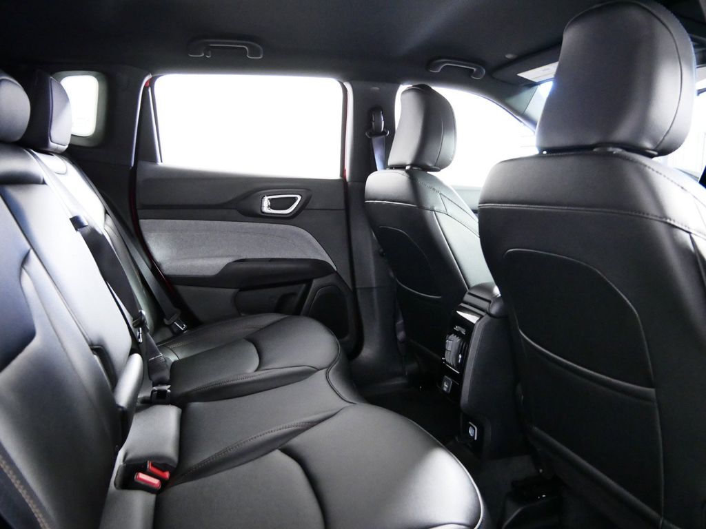 Thumbnail: 2024 Jeep Compass - 27