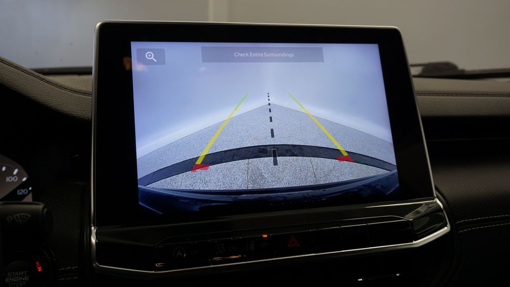 Thumbnail: 2022 Jeep Compass - 38