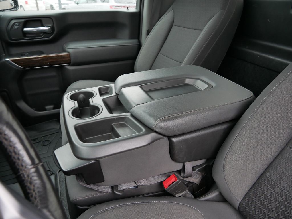 Thumbnail: 2022 GMC Sierra 3500 - 6