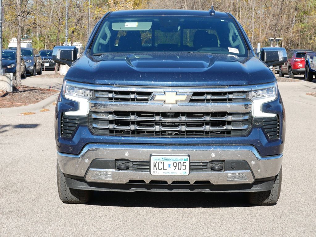 Thumbnail: 2022 Chevrolet Silverado 1500 - 11