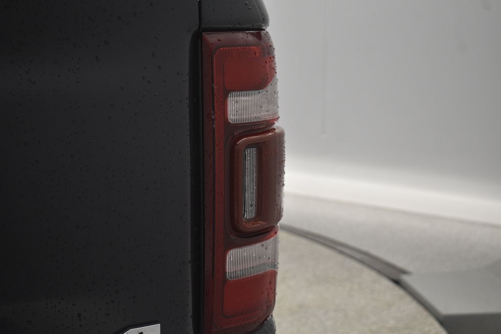 Thumbnail: 2020 RAM 1500 - 19