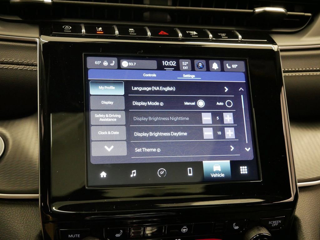 Thumbnail: 2025 Jeep Grand Cherokee - 34