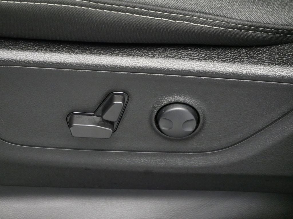 Thumbnail: 2024 RAM 1500 - 4