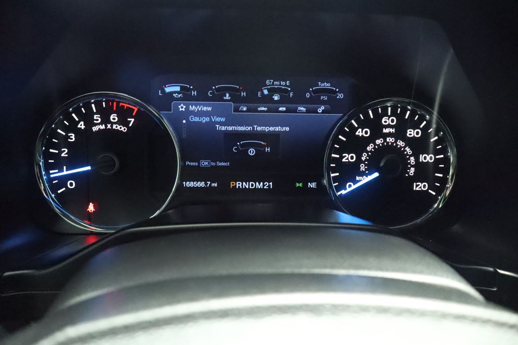 Thumbnail: 2016 Ford F-150 - 33