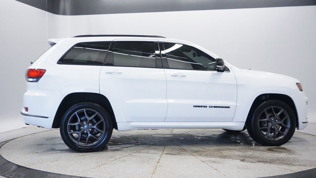 Thumbnail: 2020 Jeep Grand Cherokee - 8