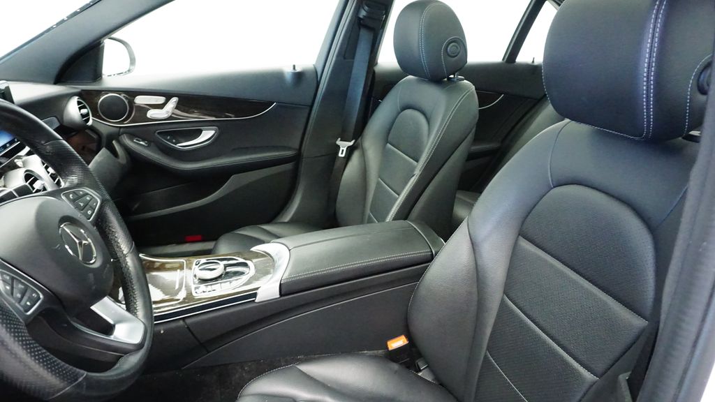 Thumbnail: 2018 Mercedes-Benz C-Class - 21