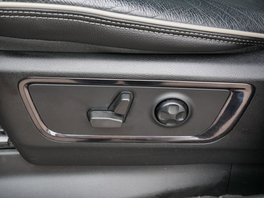 Thumbnail: 2023 RAM 1500 - 6