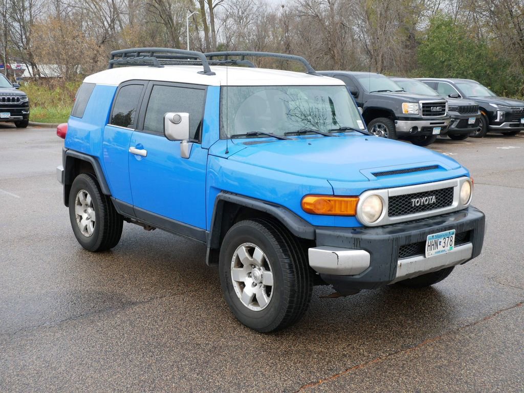 Thumbnail: 2007 Toyota FJ Cruiser - 15