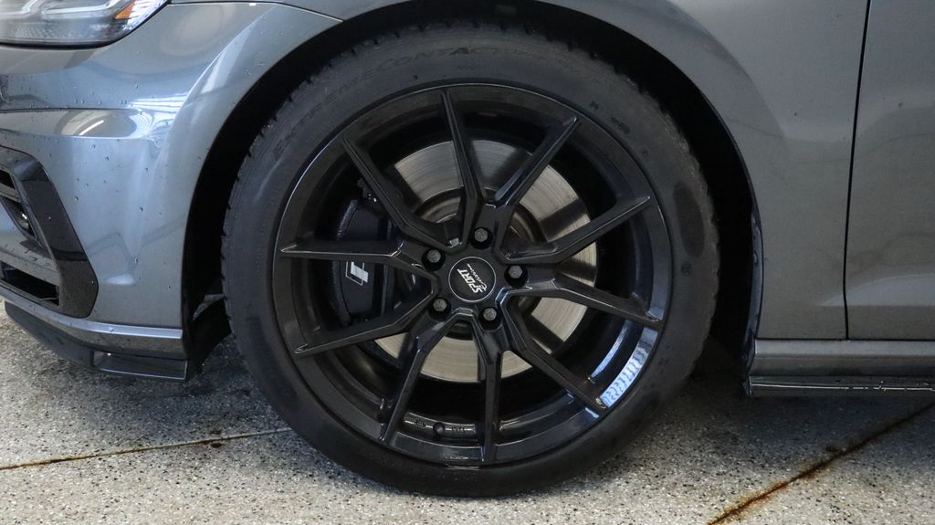 Thumbnail: 2019 Volkswagen Golf - 11