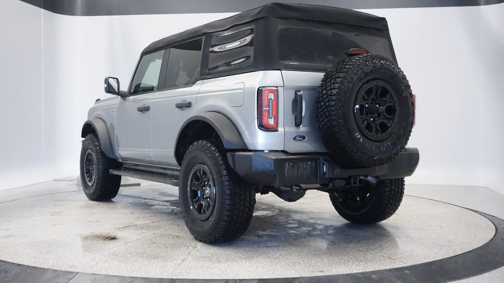 Thumbnail: 2023 Ford Bronco - 6