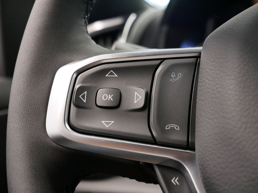 Thumbnail: 2026 RAM 1500 - 23